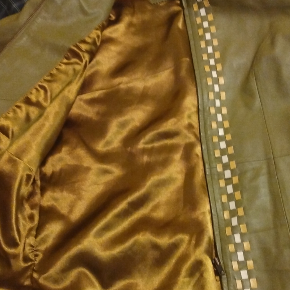Jacket - Picture 2 of 2